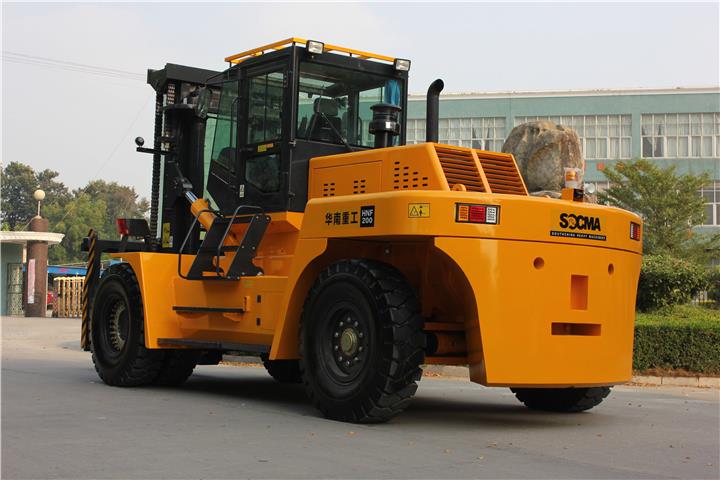 20 Ton Forklift
