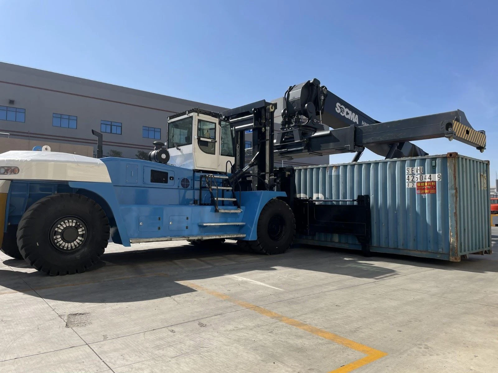 60 ton forklift
