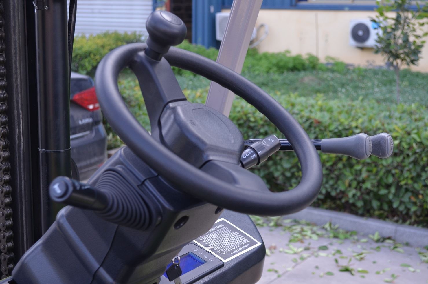battery forklift steering wheel