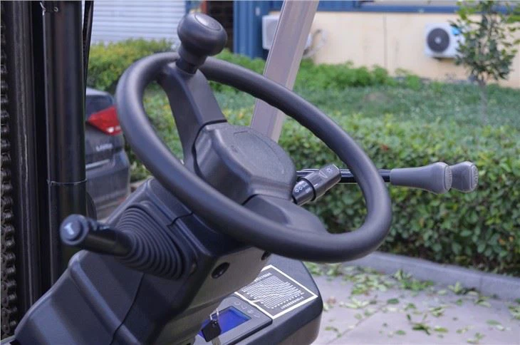 Empilhadeira elétrica de 1,8 toneladas com cabine