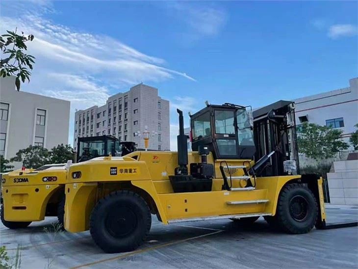 SOCMA 32t Capacity Forklift For Steel Mill
